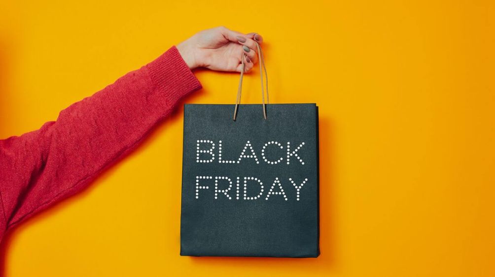 Gợi ý mua sắm món quà gia dụng hữu ích cho chị em vào dịp Black Friday</a>